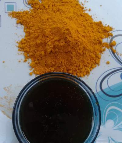 turmeric and honey face pack for glowing skin