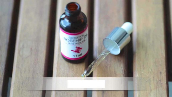 rosehip oil for stretch marks