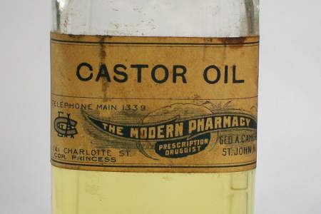 How to Use Castor Oil for Psoriasis - 7 DIY Recipes