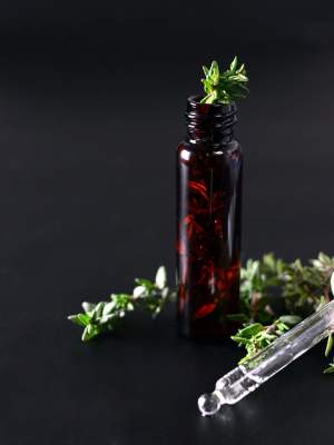 essential oils to remove moles