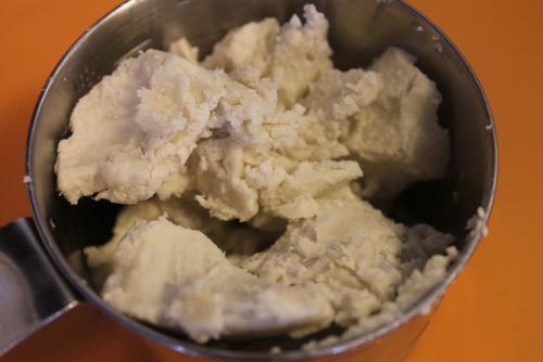 How to Use Shea Butter for Skin Lightening – 10 DIY Methods